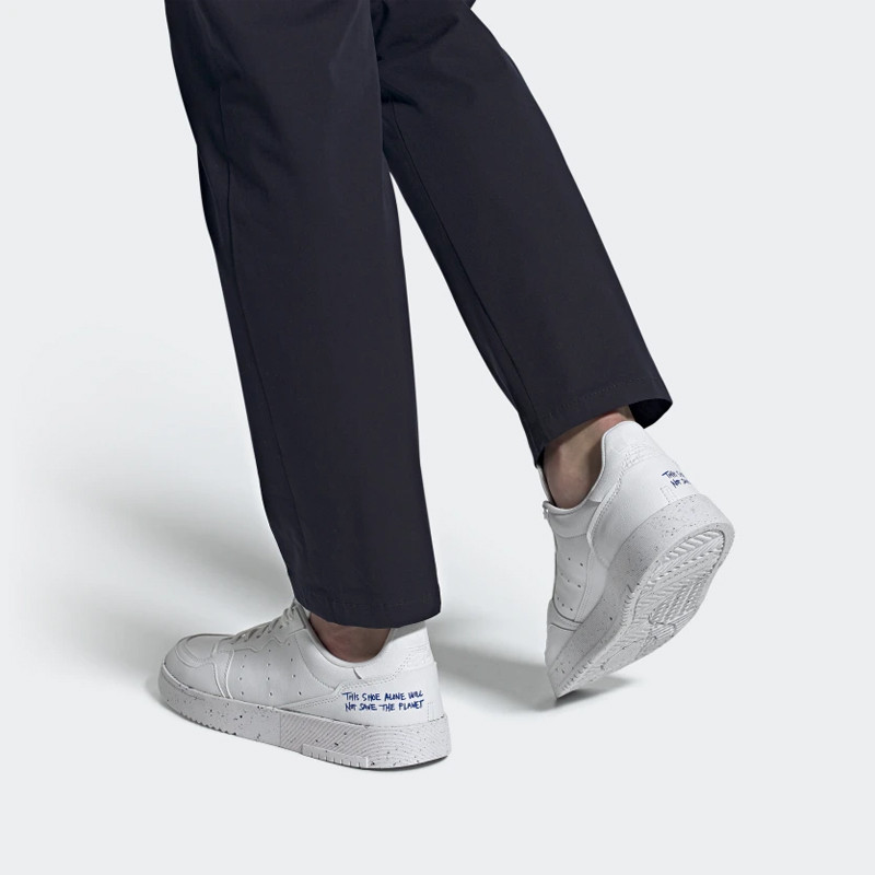 SEPATU SNEAKERS ADIDAS Originals Supercourt