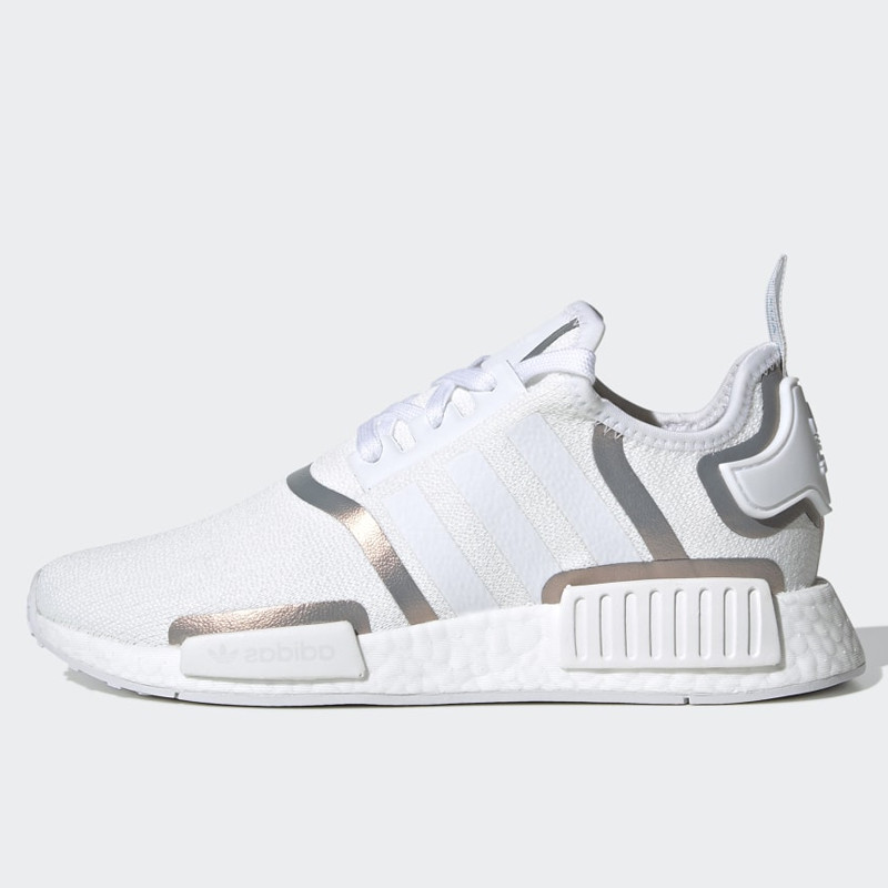 SEPATU SNEAKERS ADIDAS Wmns NMD_R1