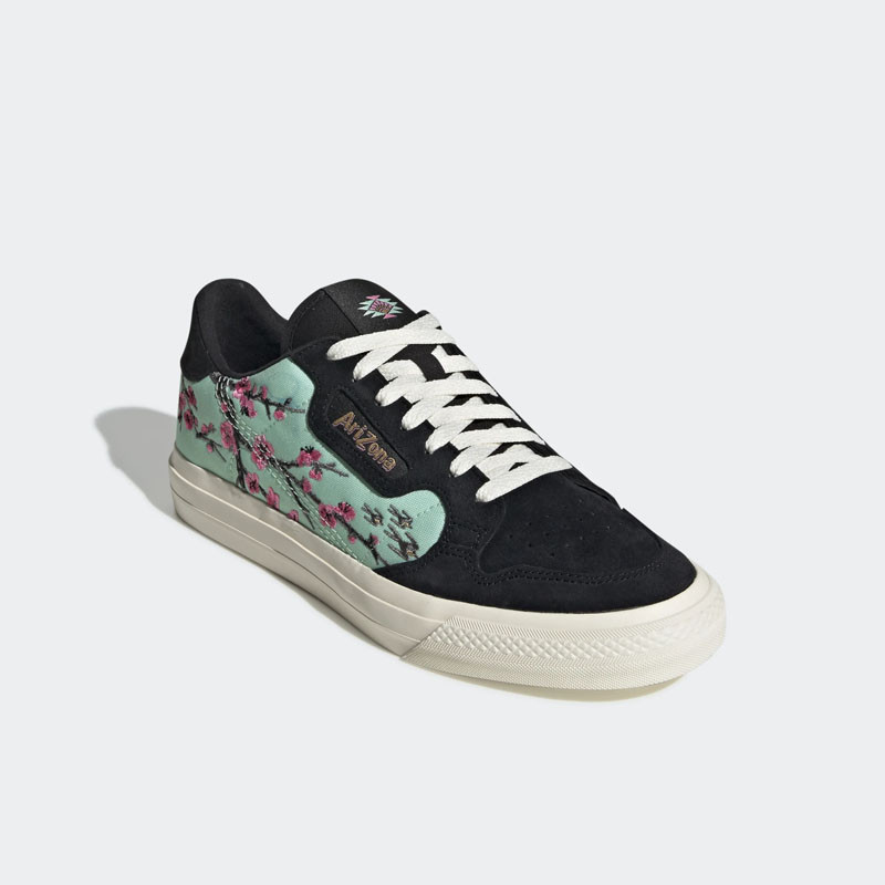 SEPATU SNEAKERS ADIDAS Continental Vulc