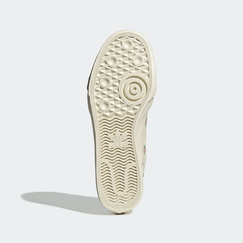 SEPATU SNEAKERS ADIDAS Continental Vulc