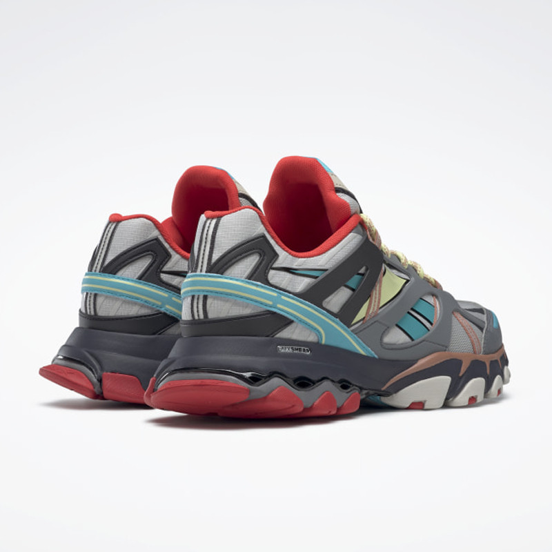 SEPATU LARI REEBOK Dmx Trail Shadow