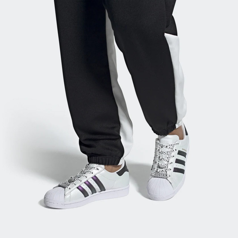 SEPATU SNEAKERS ADIDAS Wmns Superstar