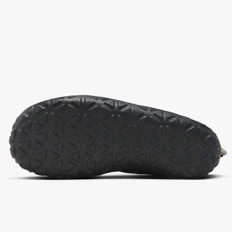 SEPATU SNEAKERS NIKE ACG Moc PRM