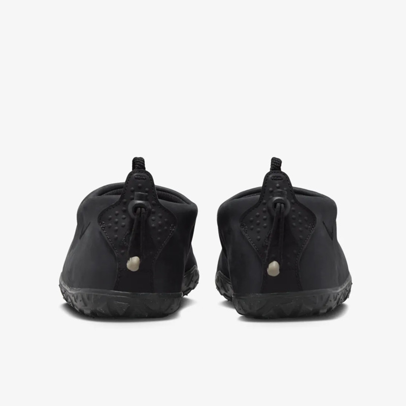 SEPATU SNEAKERS NIKE ACG Moc PRM