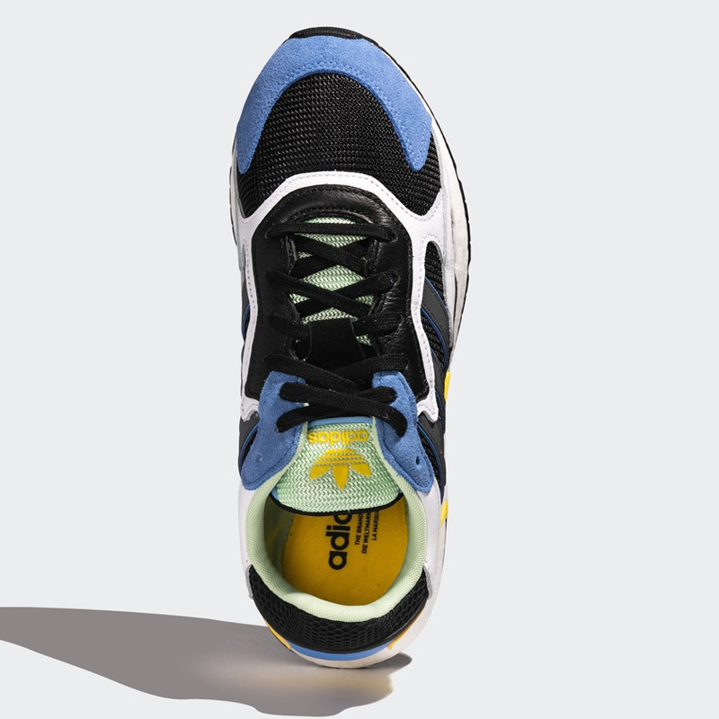 SEPATU SNEAKERS ADIDAS Tresc Run Boost