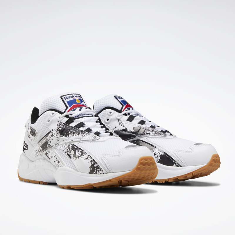 SEPATU SNEAKERS REEBOK Interval