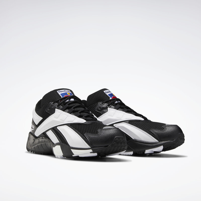 SEPATU SNEAKERS REEBOK INTV 96