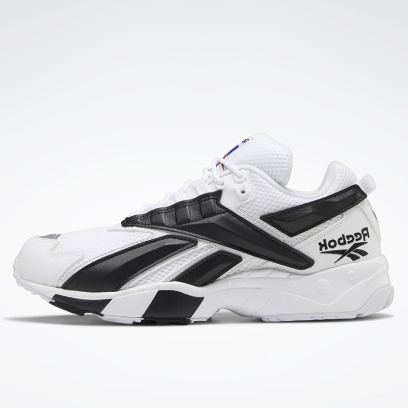SEPATU SNEAKERS REEBOK INTV 96