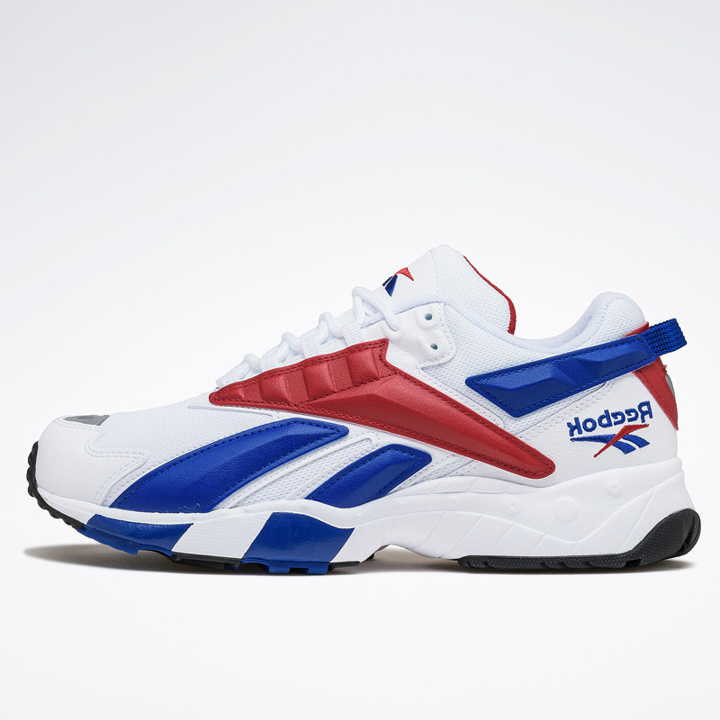 SEPATU SNEAKERS REEBOK Interval