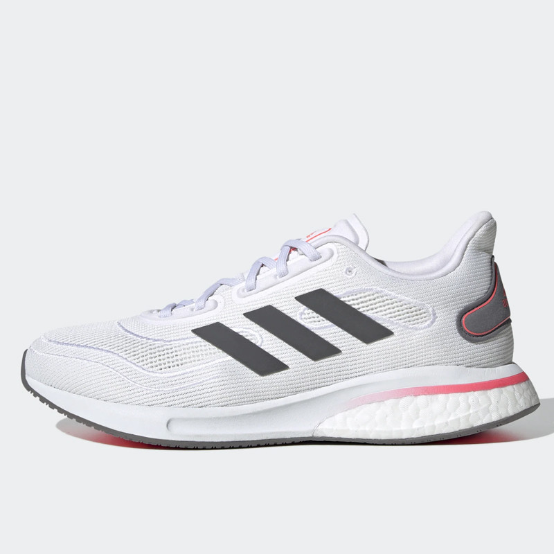 SEPATU LARI ADIDAS Wmns Supernova