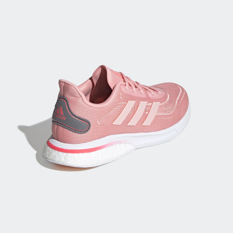 SEPATU LARI ADIDAS Wmns Supernova Running Shoes