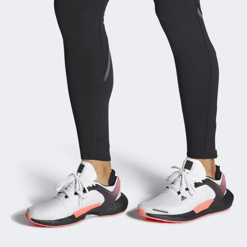 SEPATU LARI ADIDAS Alphatorsion Boost