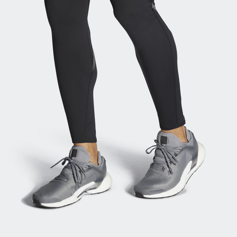 SEPATU LARI ADIDAS Alphatorsion Boost