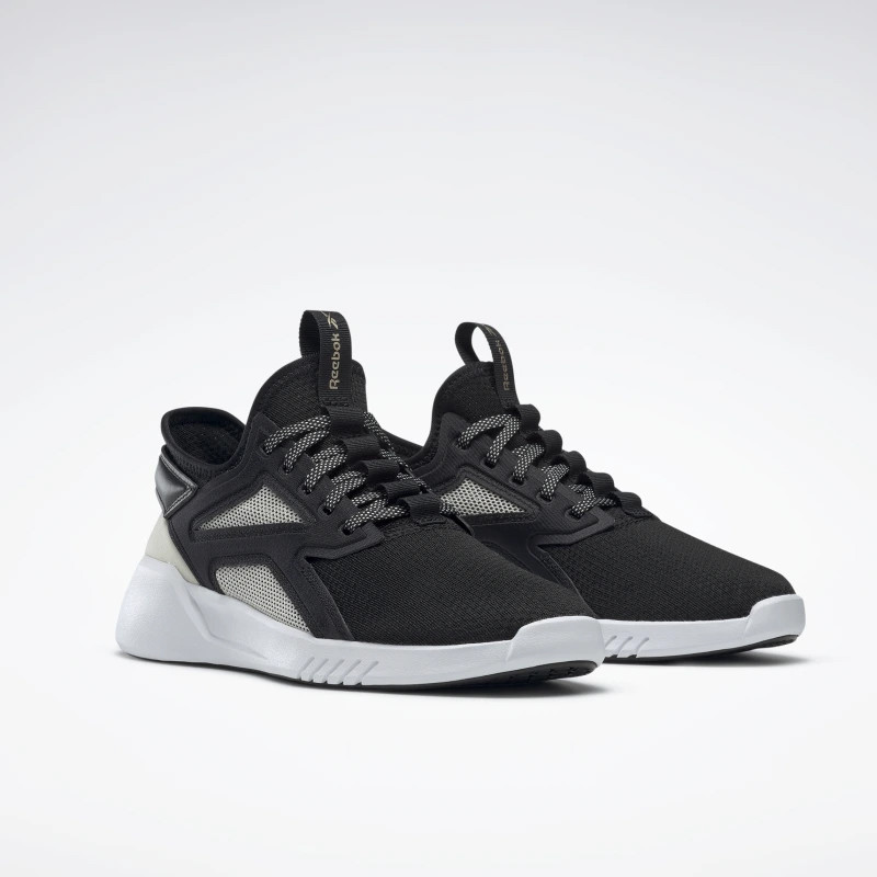 SEPATU TRAINING REEBOK Wmns Freestyle Motion Lo