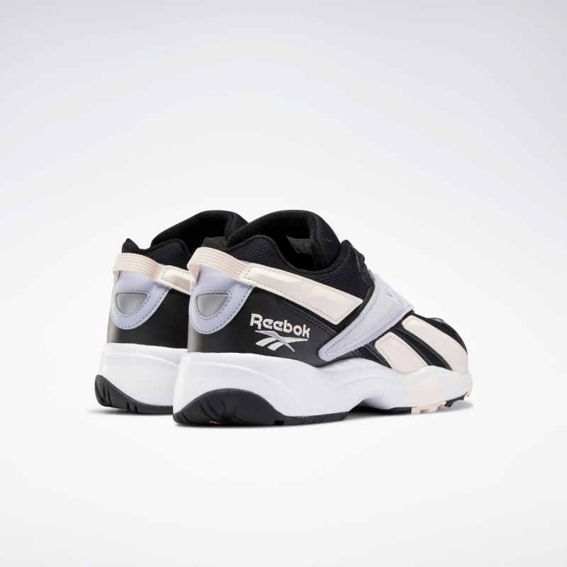 SEPATU SNEAKERS REEBOK Interval