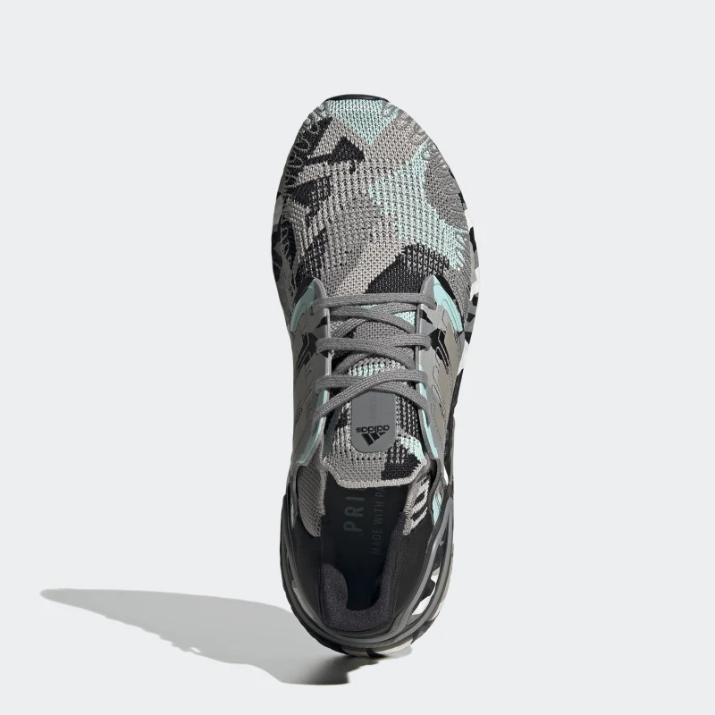 SEPATU LARI ADIDAS Ultraboost 20