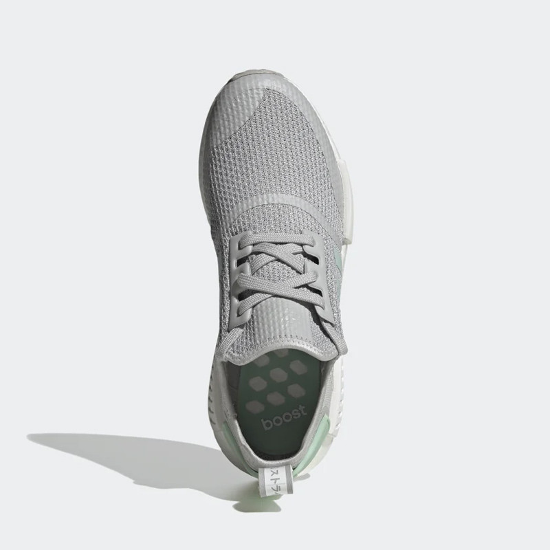 SEPATU SNEAKERS ADIDAS NMD_R1