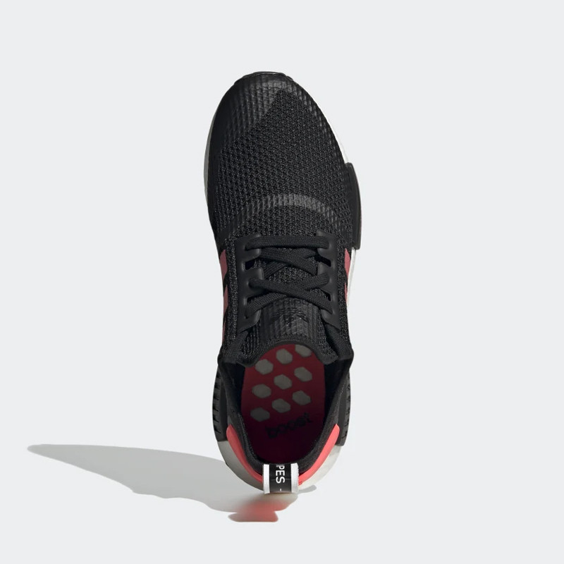 SEPATU SNEAKERS ADIDAS NMD_R1