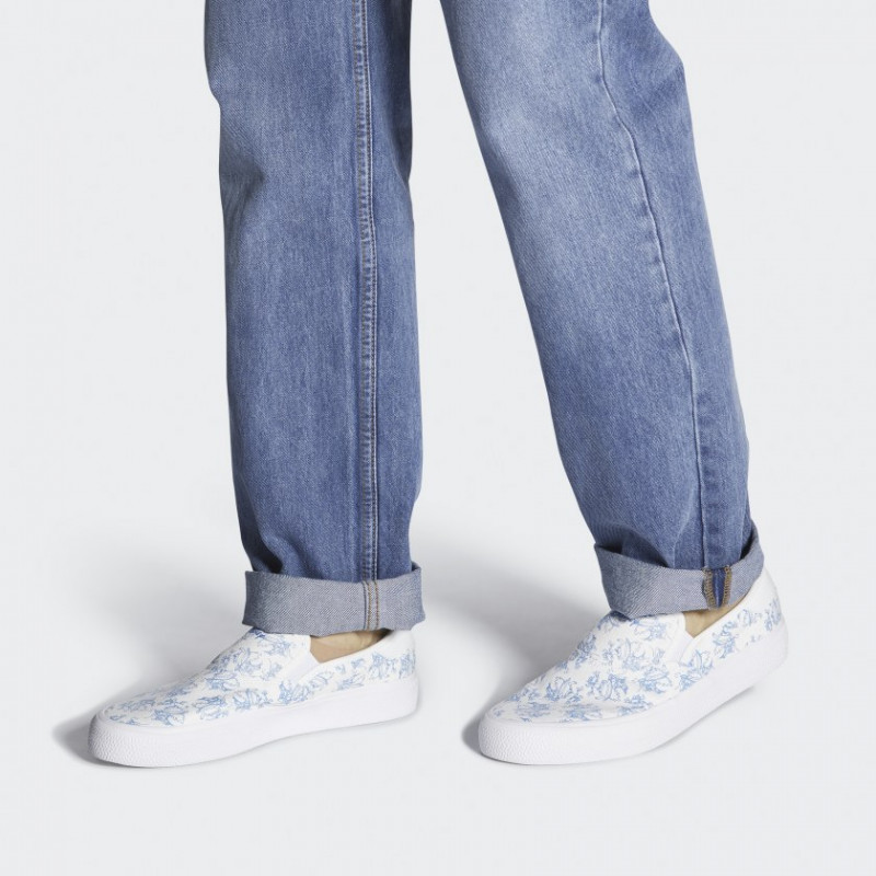 SEPATU SNEAKERS ADIDAS 3MC Slip X Disney Sport Goofy