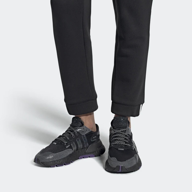 SEPATU SNEAKERS ADIDAS Wmns Nite Jogger