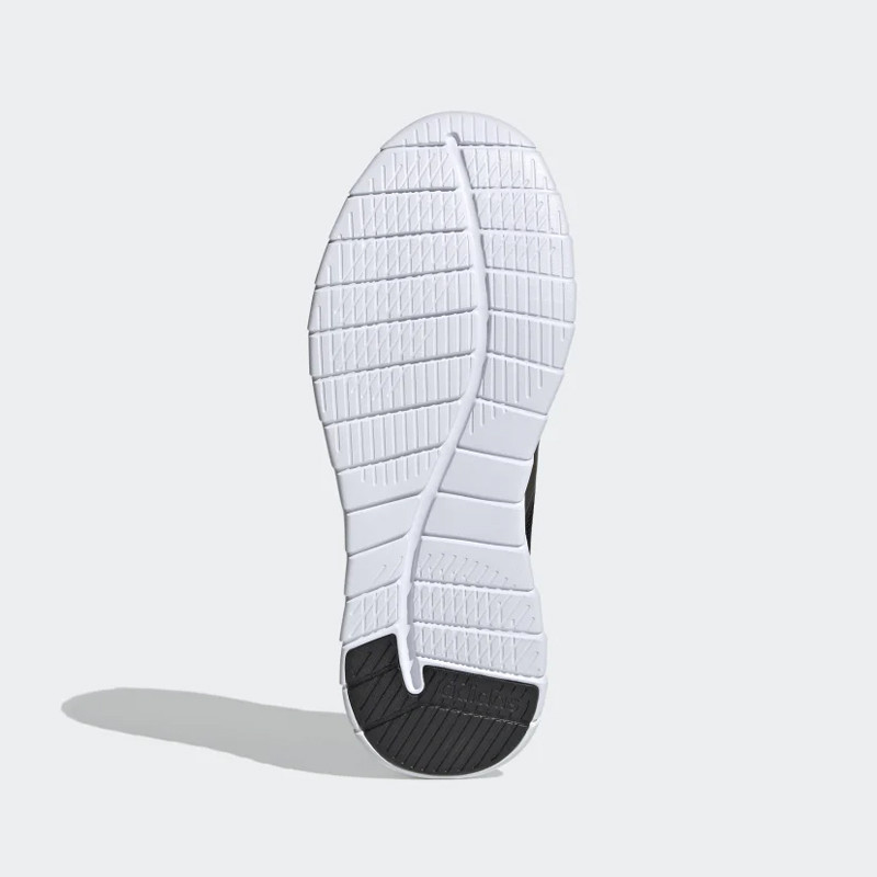 SEPATU LARI ADIDAS Wmns Asweemove