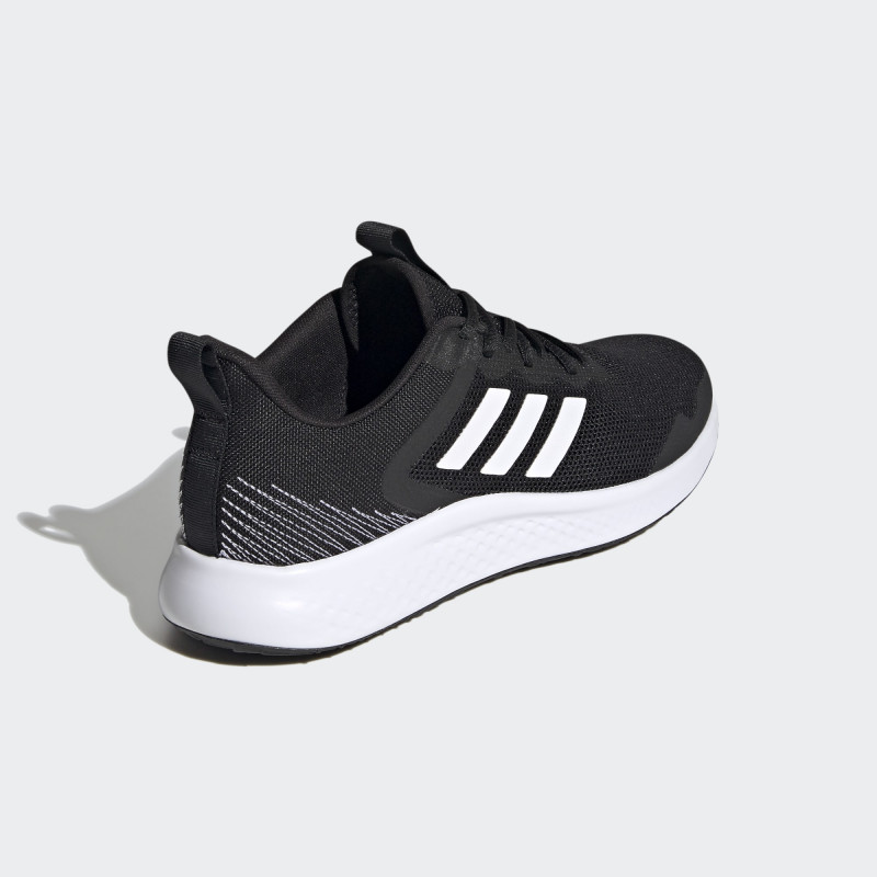 SEPATU LARI ADIDAS Fluidstreet