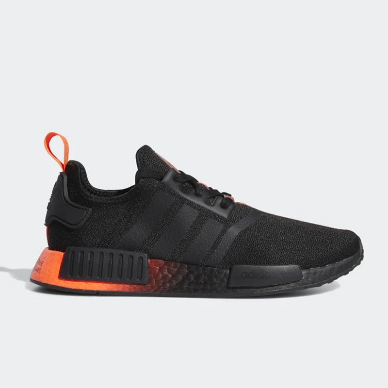 SEPATU SNEAKERS ADIDAS NMD_R1 X Star Wars Darth Vader
