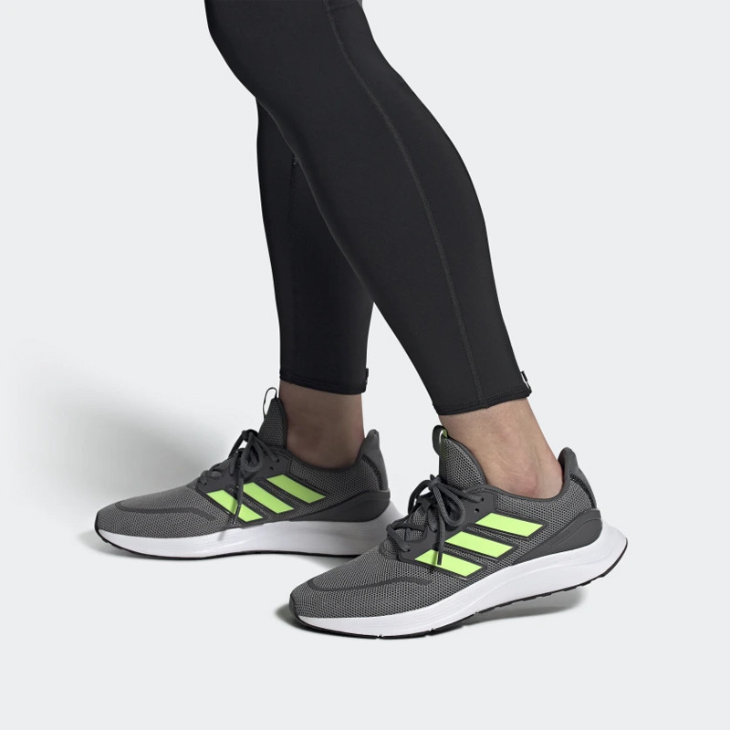 SEPATU LARI ADIDAS Energyfalcon