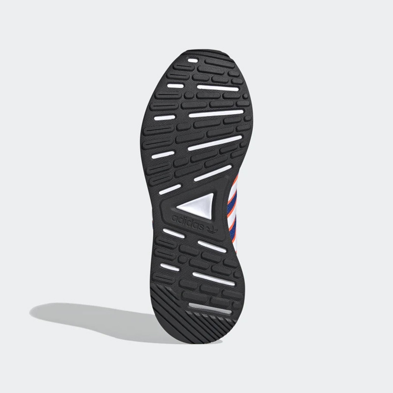SEPATU SNEAKERS ADIDAS Originals Retroset