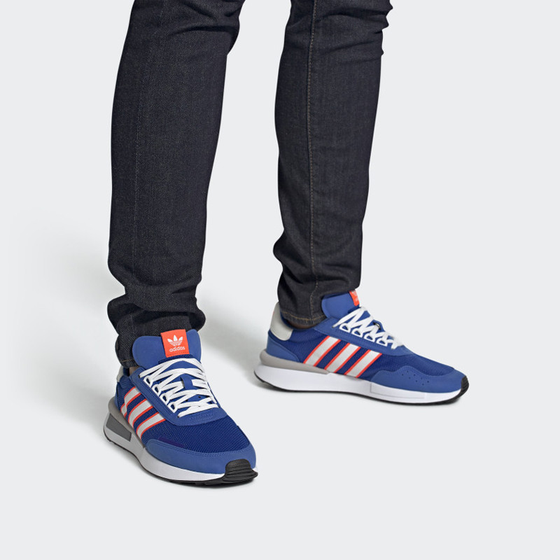 SEPATU SNEAKERS ADIDAS Originals Retroset