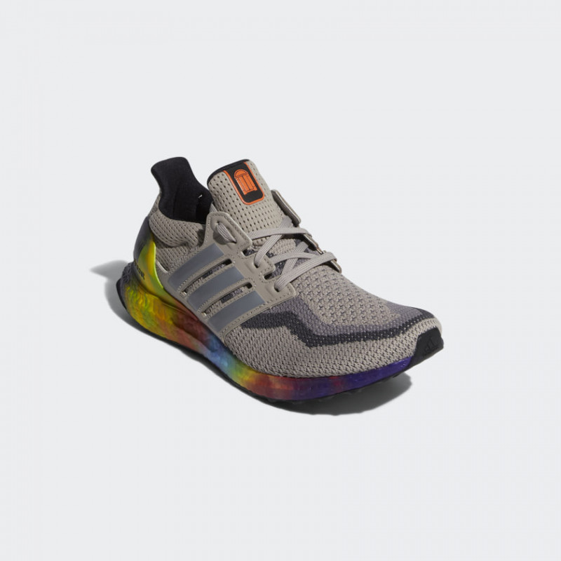 Ultraboost 2.0 Shanghai foto 2