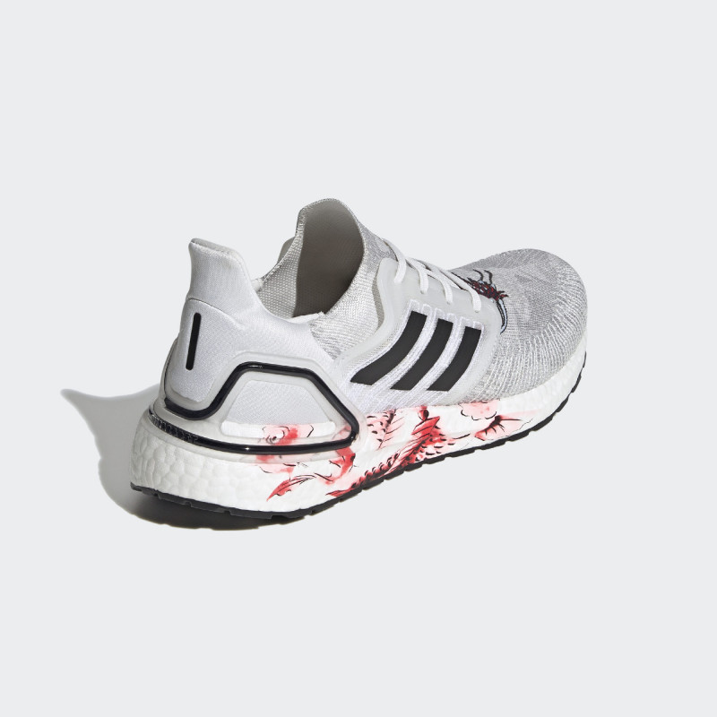 SEPATU LARI ADIDAS Ultraboost 20 CNY