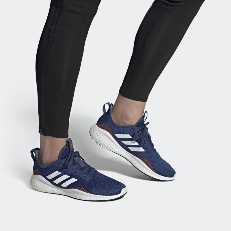 SEPATU LARI ADIDAS Fluidflow