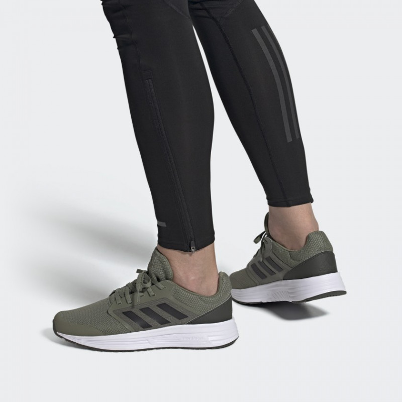 SEPATU LARI ADIDAS Galaxy 5