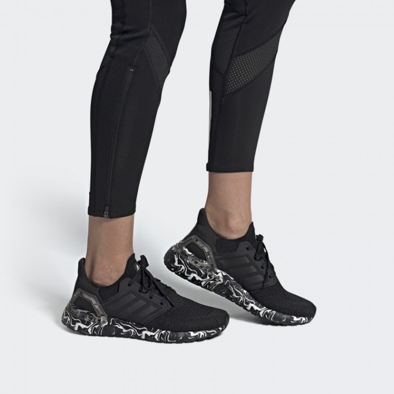SEPATU LARI ADIDAS Wmns Ultraboost 20 Glam Pack