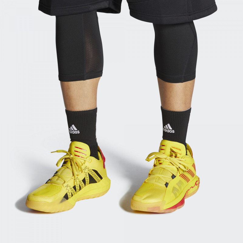 SEPATU BASKET ADIDAS Dame 6 GCA