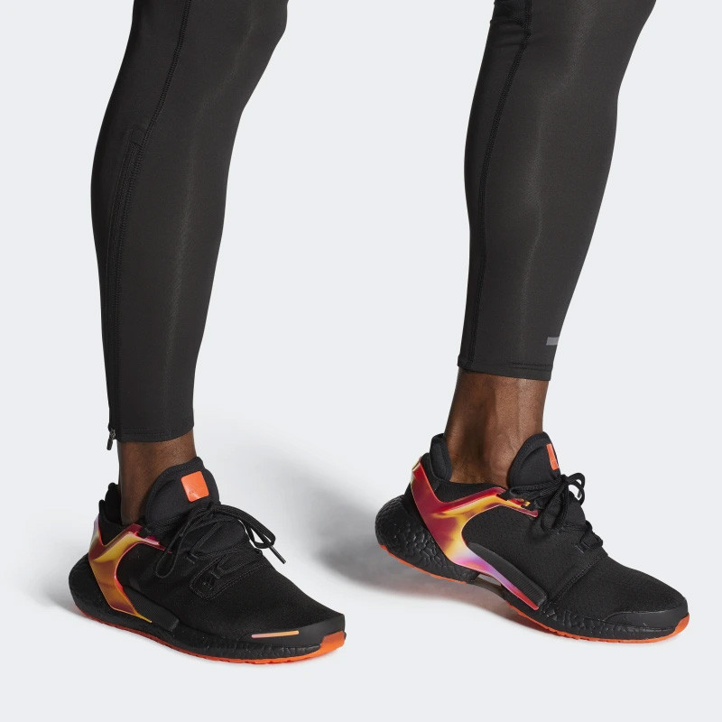 SEPATU LARI ADIDAS Alphatorsion Boost