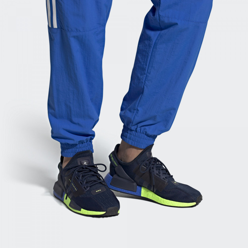 NMD_R1 V2 foto 4