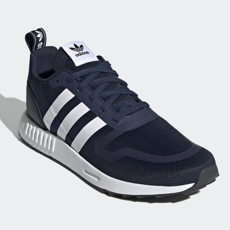 SEPATU SNEAKERS ADIDAS Multix