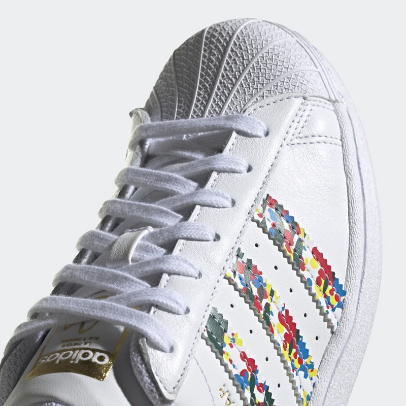 SEPATU SNEAKERS ADIDAS Superstar