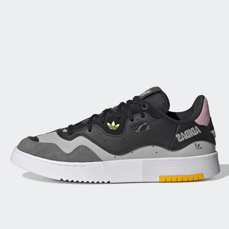 SEPATU SNEAKERS ADIDAS Wmns Supercourt XX