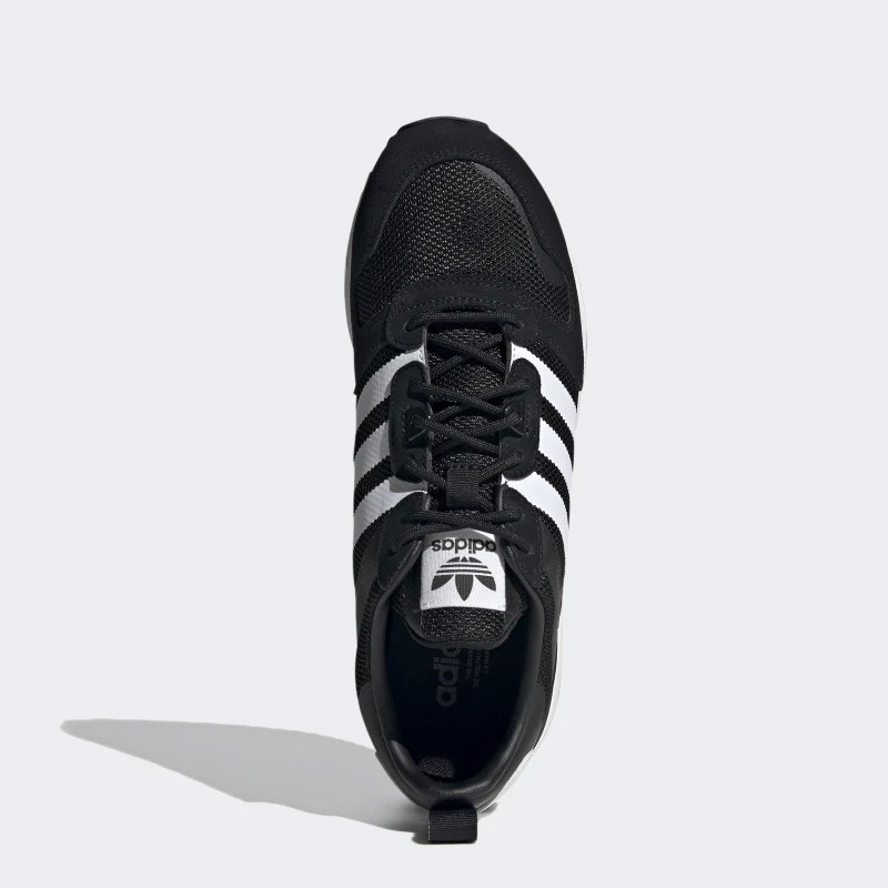 SEPATU SNEAKERS ADIDAS ZX 700 HD