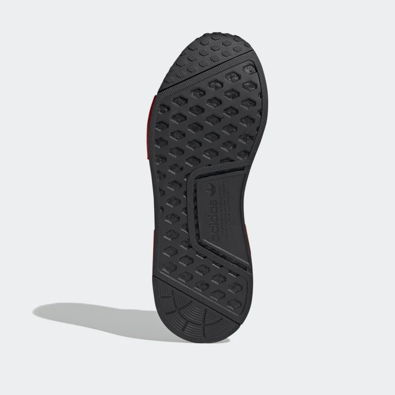 SEPATU SNEAKERS ADIDAS Nmd_R1