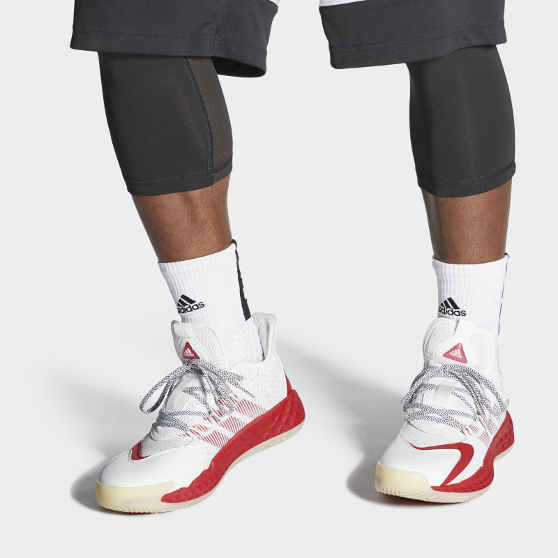 SEPATU BASKET ADIDAS Pro Boost Low