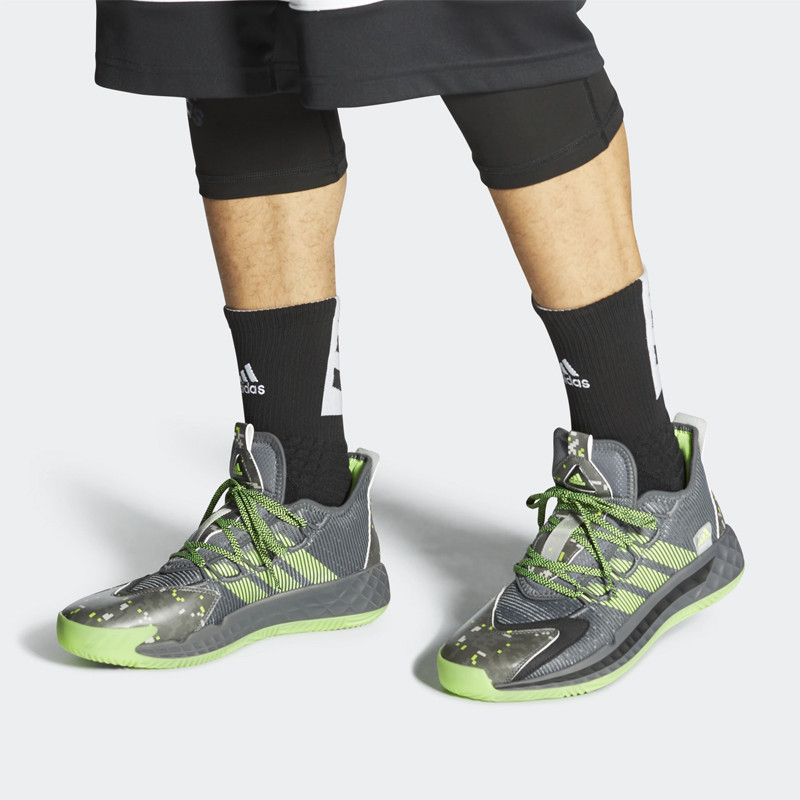 SEPATU BASKET ADIDAS Pro Boost Low