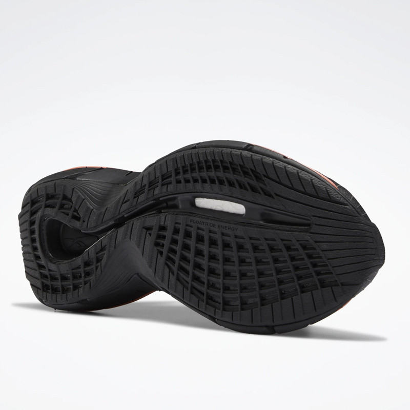 SEPATU LARI REEBOK Zig Kinetica 2