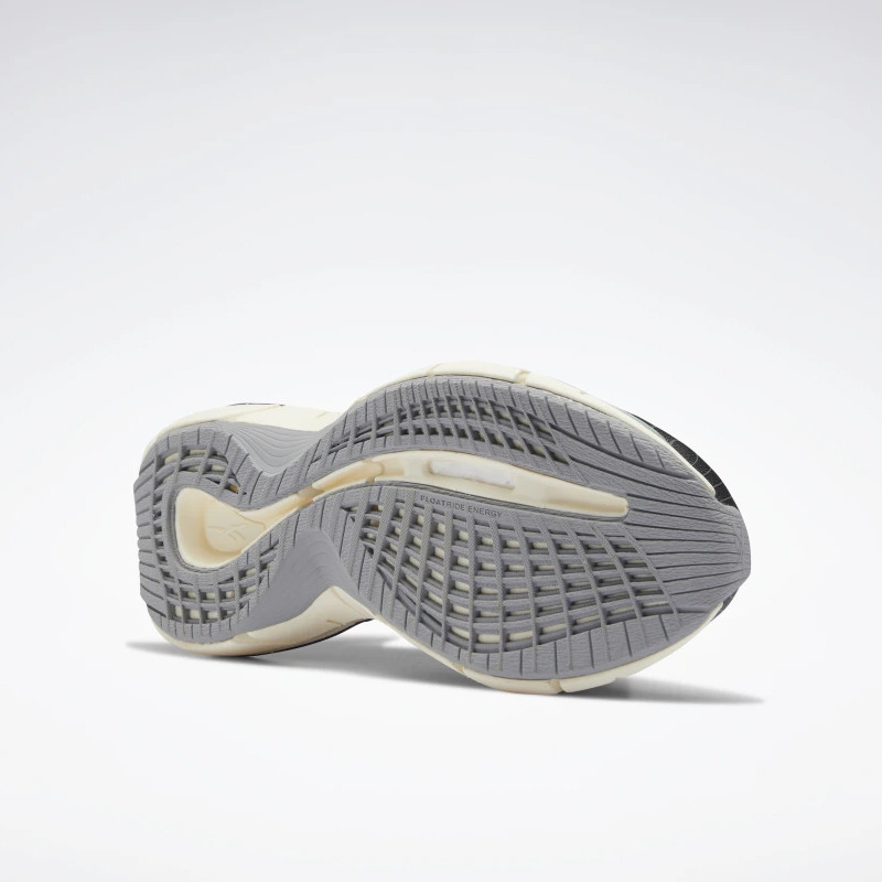 Wmns Zig Kinetica II foto 3
