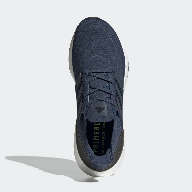 SEPATU LARI ADIDAS Ultraboost 21