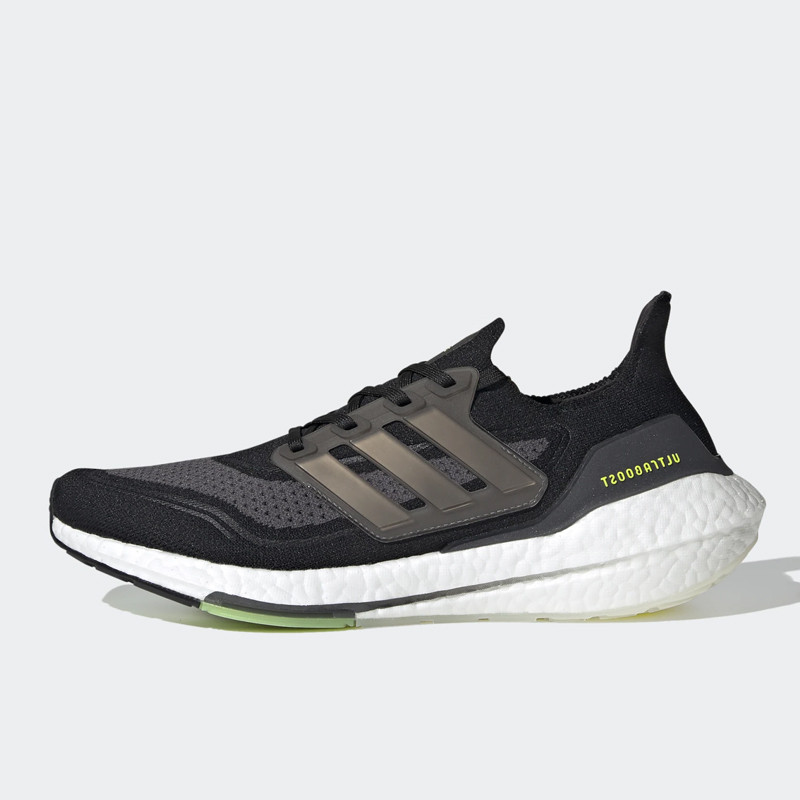 SEPATU LARI ADIDAS Ultraboost 21