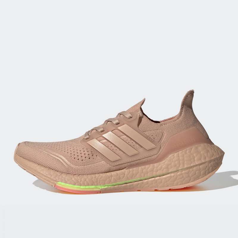 SEPATU LARI ADIDAS Wmns Ultraboost 21